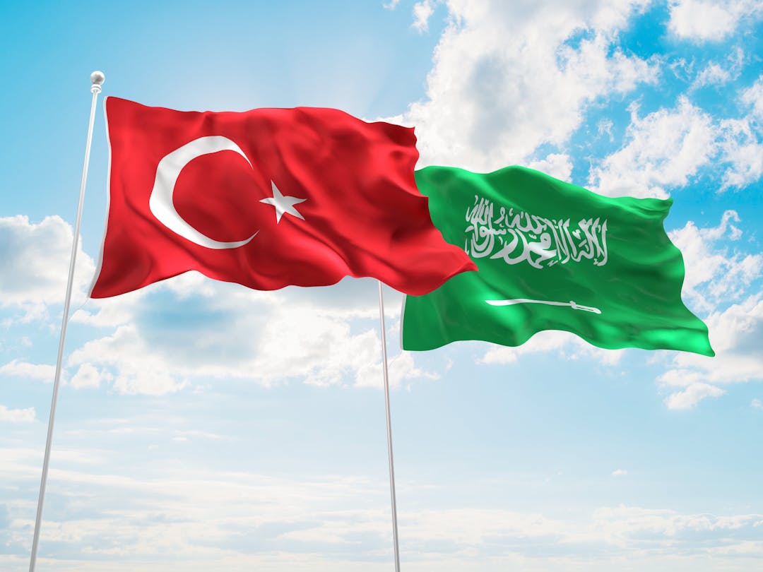 Türkiye Suudi Arabistan ile olan İlişkileri Neden Yeniden Tesis Ediyor?  Cover Image